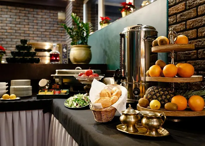 Malva Bed & Breakfast Lomianki