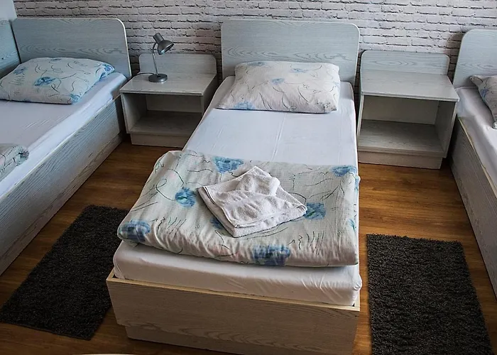 Malva Bed & Breakfast Lomianki